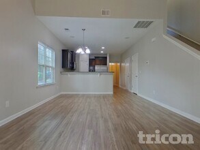 14 Glenwood Springs Ct, Unit 4021 in Columbia, SC - Building Photo - Building Photo