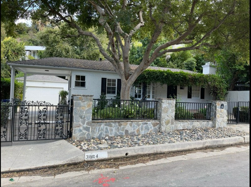 3864 Dixie Canyon Ave in Sherman Oaks, CA - Building Photo