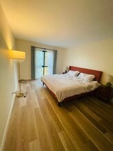 7838 Cowles Mountain Ct, Unit 19 in San Diego, CA - Foto de edificio - Building Photo