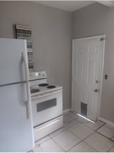 137 Grace St in DeLand, FL - Foto de edificio - Building Photo