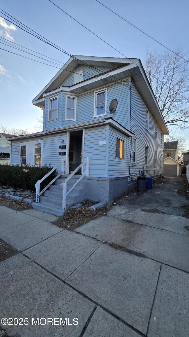 21 Atkins Ave in Asbury Park, NJ - Building Photo - Building Photo