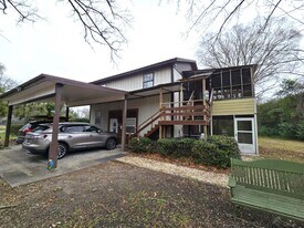 2370 Wedgefield Rd in Sumter, SC - Building Photo