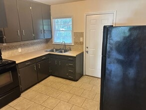 3406 June Dr in Charlotte, NC - Building Photo - Building Photo