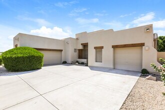 14473 W Avalon Dr in Goodyear, AZ - Foto de edificio - Building Photo