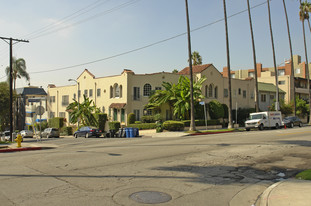 7350-7352 Hollywood Blvd Apartments