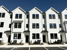 1504 Crescent Townes Wy in Raleigh, NC - Building Photo