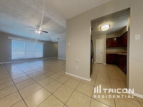 7235 Daylight Ln in Houston, TX - Building Photo - Building Photo