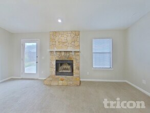 7738 Collins Ridge Blvd in Jacksonville, FL - Building Photo - Building Photo