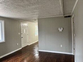 2301 Beck Ln in Lafayette, IN - Building Photo - Building Photo