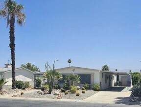 73185 Palm Greens Pkwy in Palm Desert, CA - Building Photo - Building Photo
