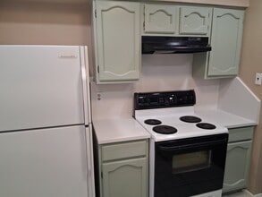 18731 Twigsworth Ln in Humble, TX - Foto de edificio - Building Photo