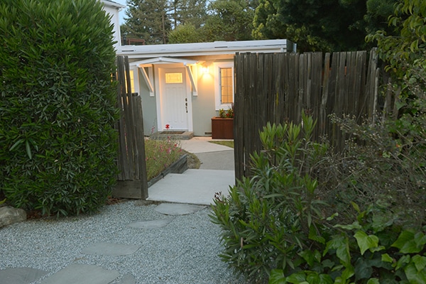 property at 2835 Whipple Ave