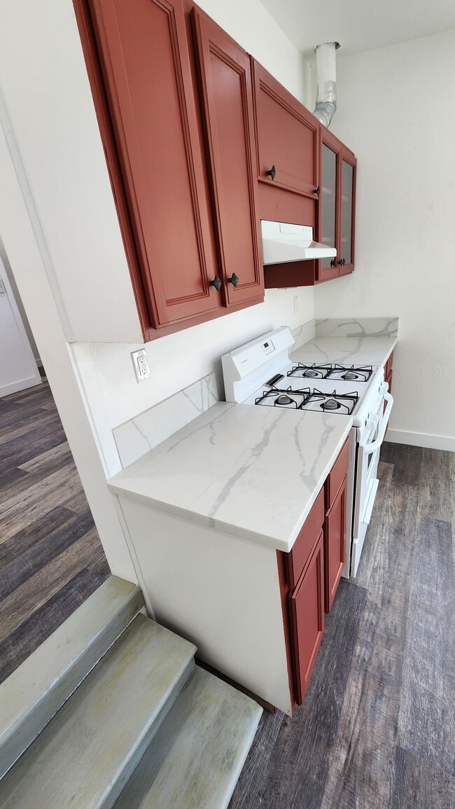 7022 Willis Ave in Van Nuys, CA - Building Photo - Building Photo