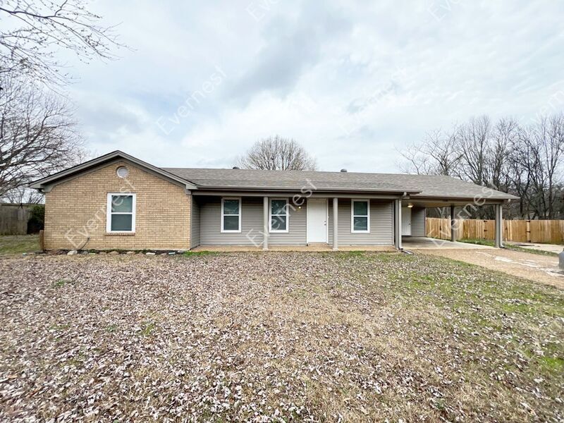 7294 Wendell Cove in Horn Lake, MS - Building Photo