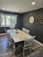 904 W Divide Ave in Bismarck, ND - Building Photo - Building Photo