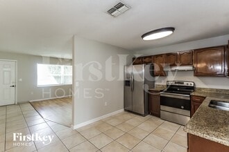 6217 Indian Ln in Lakeland, FL - Foto de edificio - Building Photo