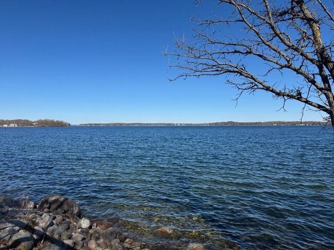 25187 Midland Beach Ln in Detroit Lakes, MN - Building Photo - Building Photo
