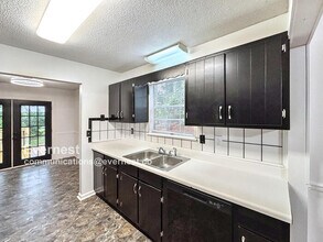 922 Wesley Dr in Hixson, TN - Building Photo - Building Photo