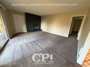 1921 Teresa Way in Kelso, WA - Building Photo - Building Photo