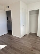 190 Las Flores in Brawley, CA - Building Photo - Building Photo