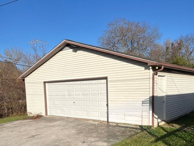 314 E 16th St in Cookeville, TN - Building Photo - Building Photo