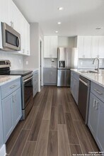 1041 Burning Tree in Spring Branch, TX - Building Photo - Building Photo