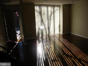 10865 Deborah Dr in Potomac, MD - Building Photo - Building Photo