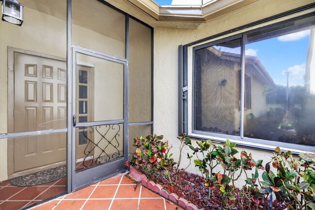 870 NW 32nd Ave in Delray Beach, FL - Building Photo - Building Photo