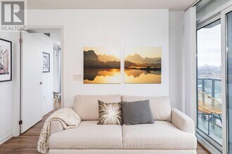 36 Lisgar St in Toronto, ON - Building Photo - Building Photo