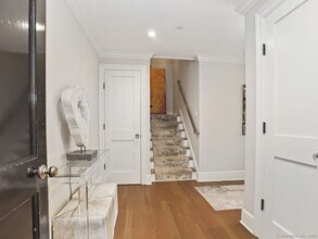 165 Shore Rd in Greenwich, CT - Building Photo - Building Photo