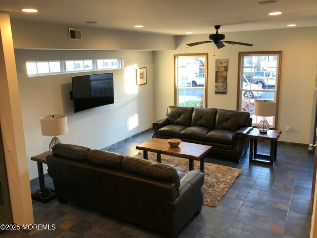 414 Newark Ave in Bradley Beach, NJ - Building Photo - Building Photo