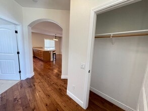 676 Mercury Ave in Lompoc, CA - Building Photo - Building Photo