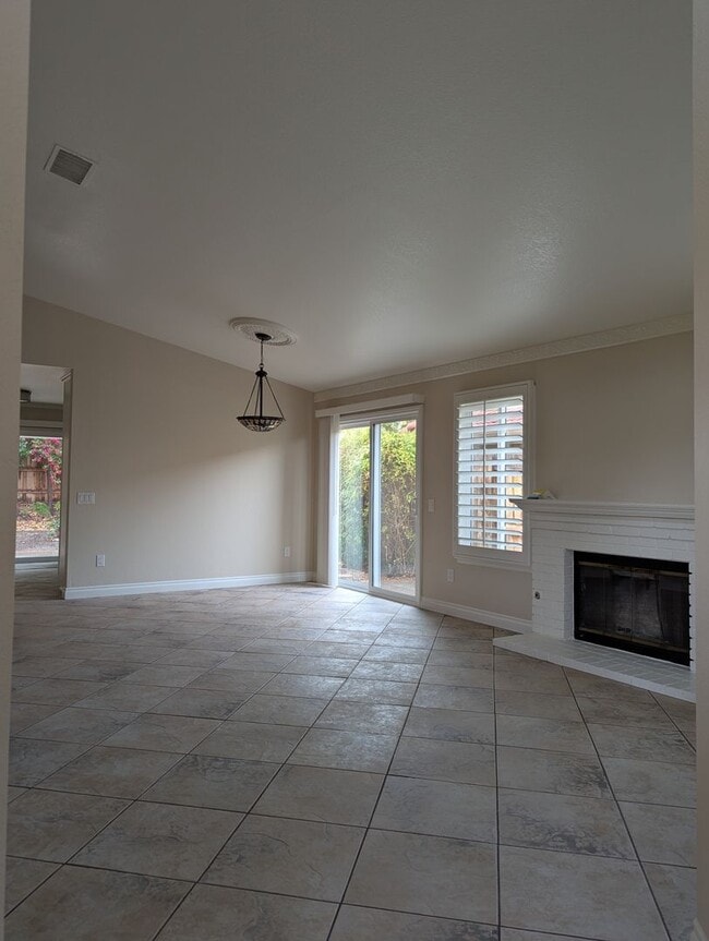 8615 Barton St in Riverside, CA - Building Photo - Building Photo
