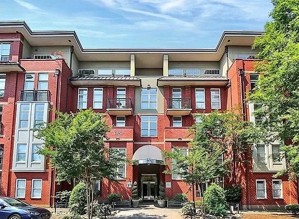 property at 1320 Fillmore Ave
