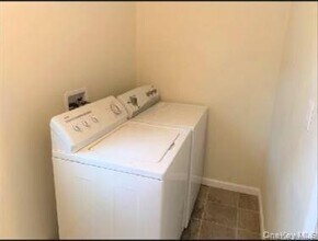 54-56-56 Valley Ave in Walden, NY - Building Photo - Building Photo