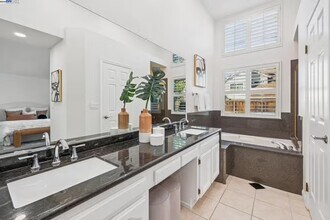 3419 Park Pl in Pleasanton, CA - Building Photo - Building Photo