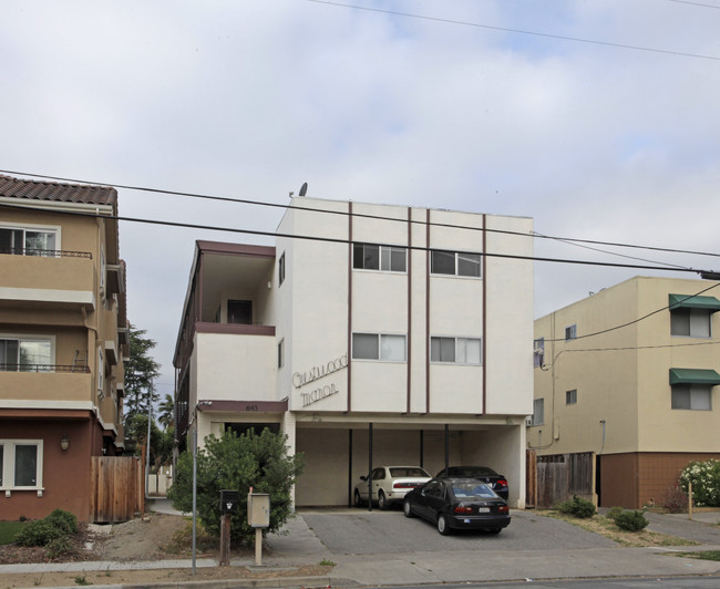 Crestwood Maror in San Jose, CA - Foto de edificio - Building Photo