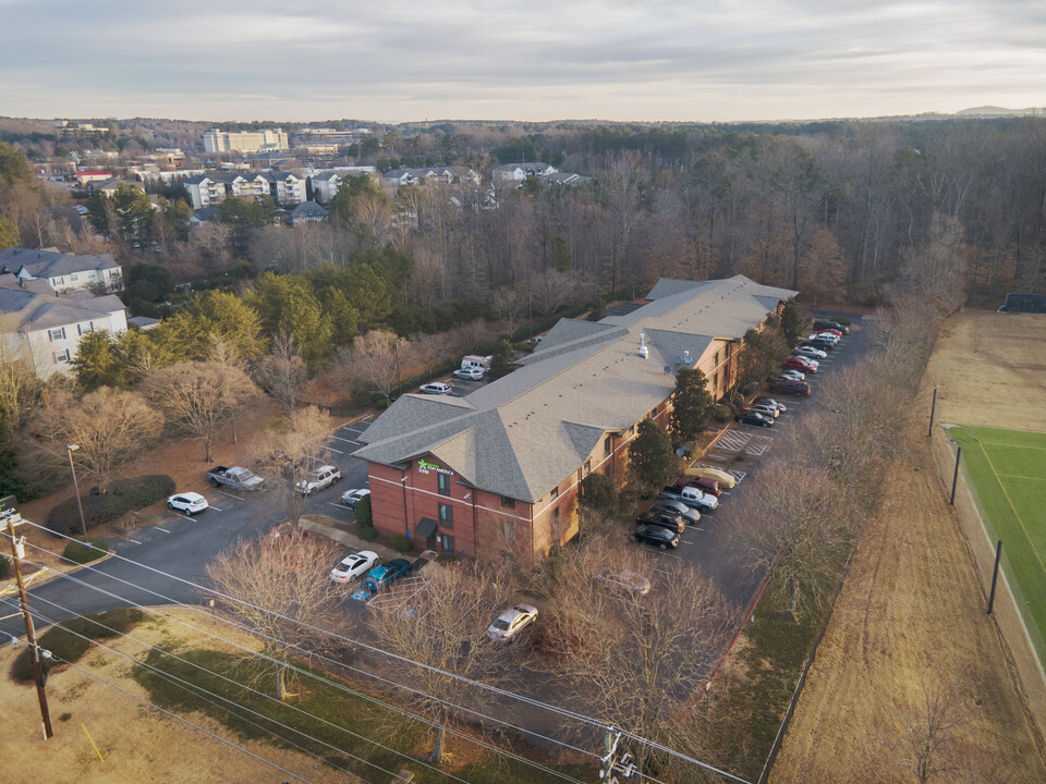 Furnished Studio - Kennesaw in Kennesaw, GA - Foto de edificio