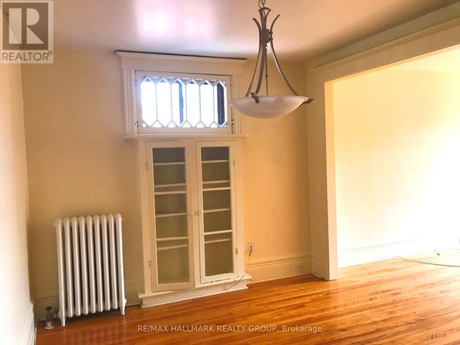 421 Lisgar St in Ottawa, ON - Building Photo - Building Photo