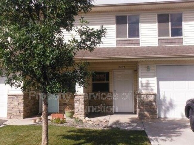 property at 2475 Theresea Ln