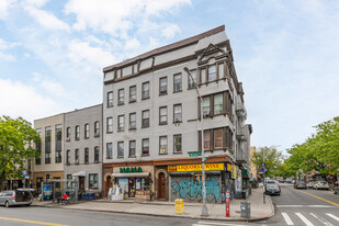 182 Wilson Ave in Brooklyn, NY - Foto de edificio - Building Photo