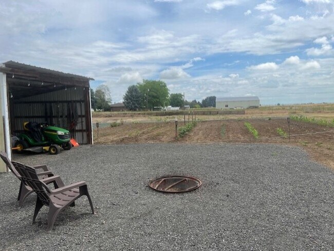 16223 Rd 9 NW in Quincy, WA - Building Photo - Building Photo