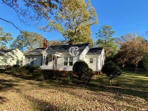 399 Woodside Ln in Spartanburg, SC - Building Photo - Building Photo