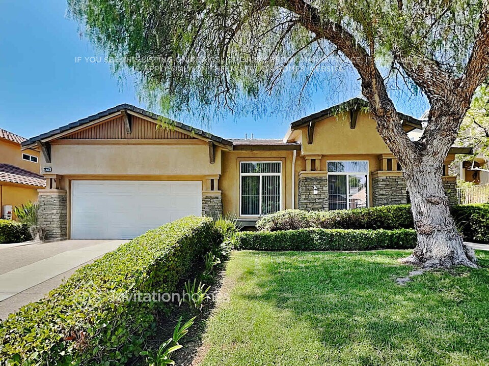 28315 Hidden Hills Dr in Santa Clarita, CA - Building Photo
