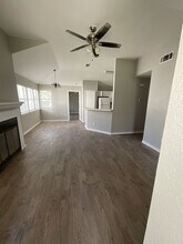 1009 Hyridge St in Round Rock, TX - Building Photo - Building Photo