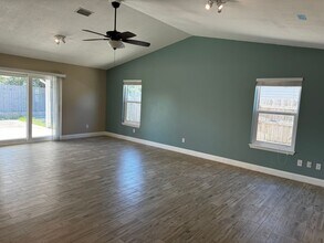 907 Lee Ct in Panama City, FL - Building Photo - Building Photo