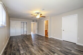 5523 W Villa Maria Dr in Glendale, AZ - Building Photo - Building Photo