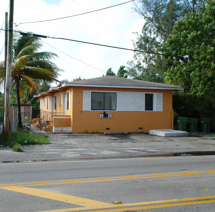 84 NW 71st St in Miami, FL - Building Photo