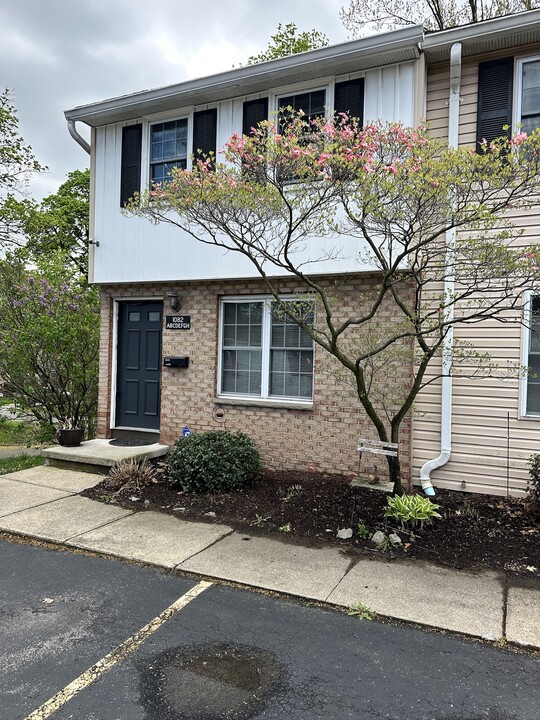 1082H Mount Hope Ave, Unit 47 in Rochester, NY - Building Photo