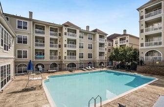 4550 Strutfield Ln, Unit 2205 in Alexandria, VA - Building Photo - Building Photo